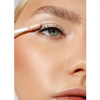 LUXVISAGE  /  SATIN Nude super stay  201 Ivory (5513)