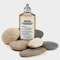 Maison Martin Margiela Replica Beach Walk ������ 35% �� 28.02.