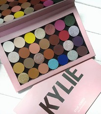     KYLIE One Open Palette
