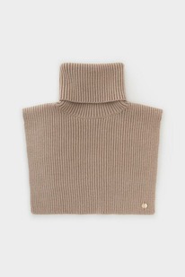 Very Neat -   28004/24/