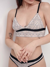 CONTE ELEGANT ������ CONTE ������ � ������������ ������� �� ���������� ������� F