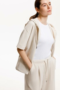 27.03  Very Neat ����� ��� ��� 3287/������� ���