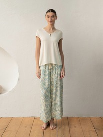 09.04  Indefini ������� ������ (�+�����) 5047TBC