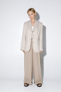 ������ Pirs 5202 �������