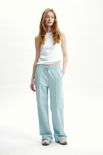 06.04  Very Neat ����� ��� ��� 4153/����������