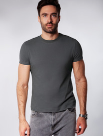 05.05  Vilatte �������� slim fit  �� ������������ ������ � �������� ������ U49.0
