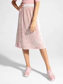 21.04 CONTE ELEGANT ���� CONTE MADEMOISELLE ��������� ���� � ������������ 19�-87